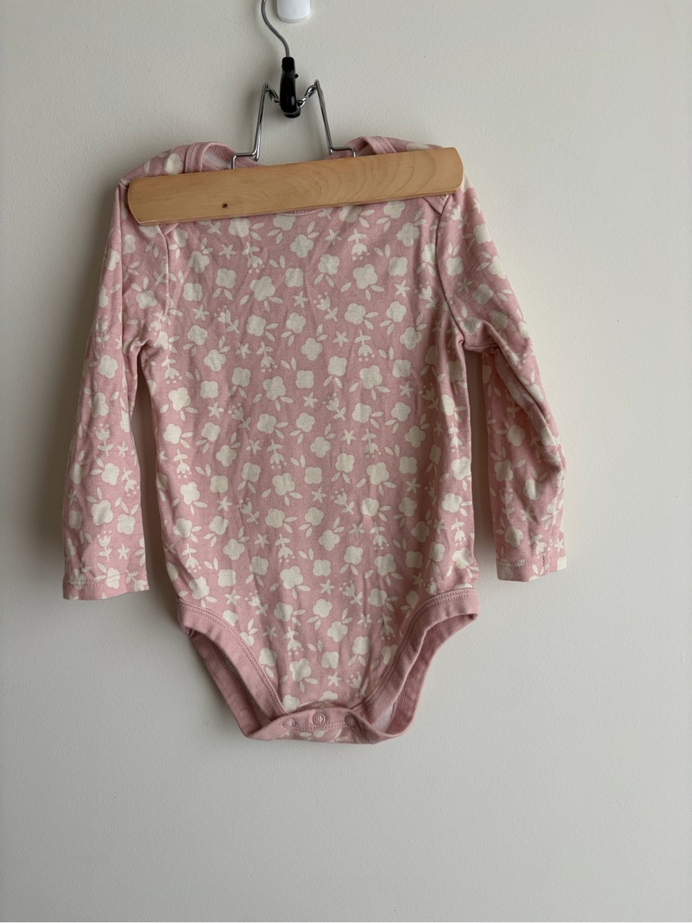100% Organic Cotton Long-Sleeve Pink Floral One-Piece Bodysuit